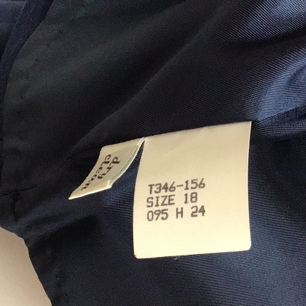 Pendleton Navy Blue 2 Piece Fully Lined Pant Suit. - image 5